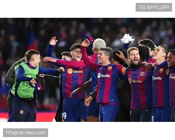 巴萨主帅战术革新助力球队回暖,积极备战新赛季挑战 巴萨主帅战术革新助力球队回暖,积极备战新赛季挑战