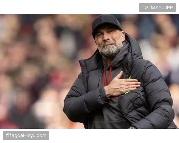 克洛普足球哲学重塑现代战术：高强度压迫与团队协作引领比赛新潮流